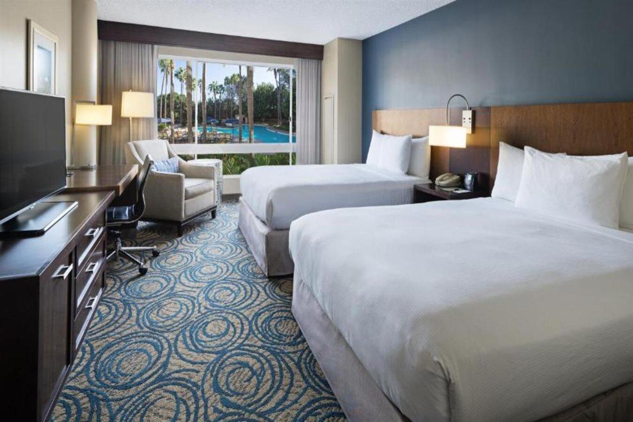Doubletree By Hilton San Diego Del Mar Exteriör bild