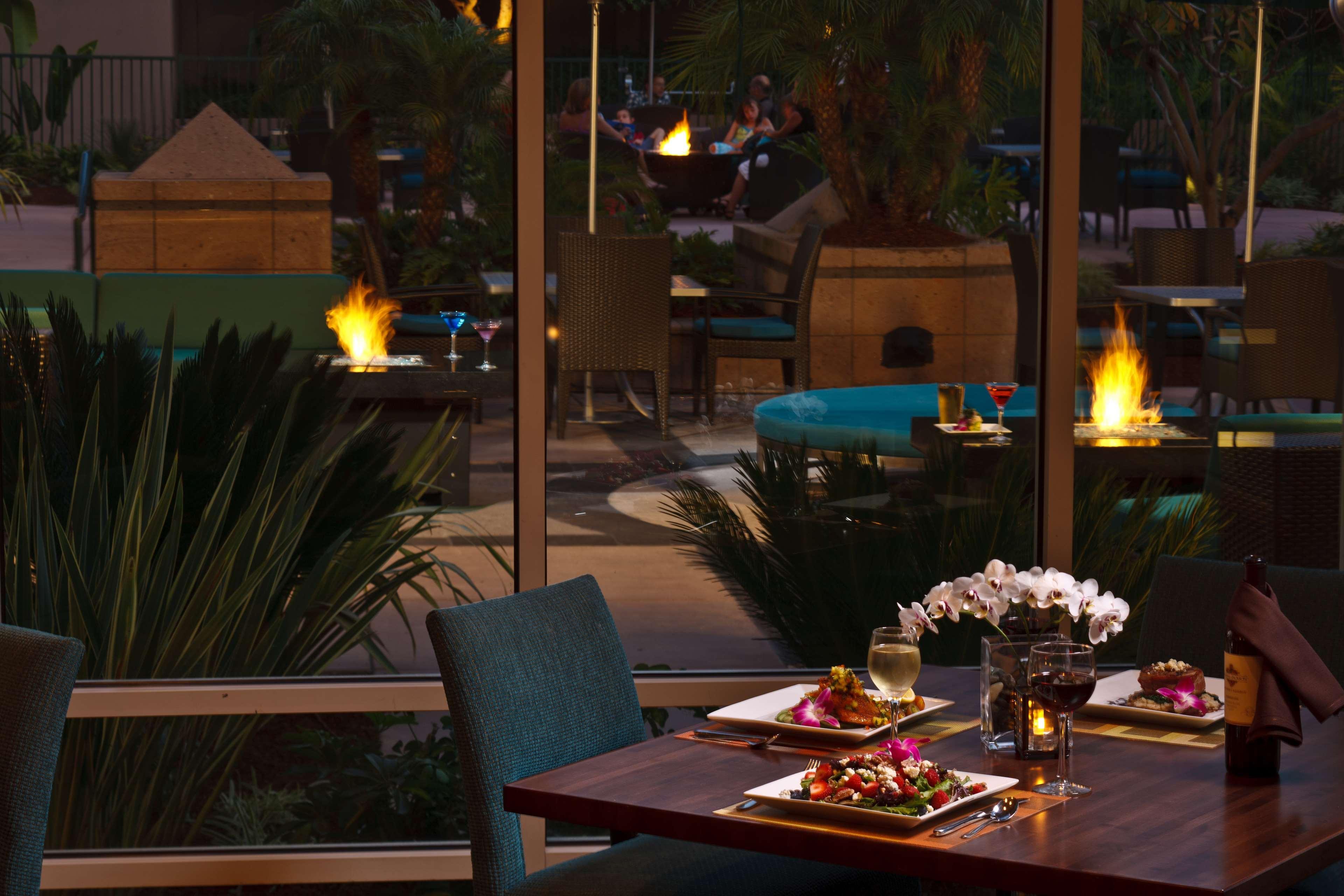 Doubletree By Hilton San Diego Del Mar Exteriör bild