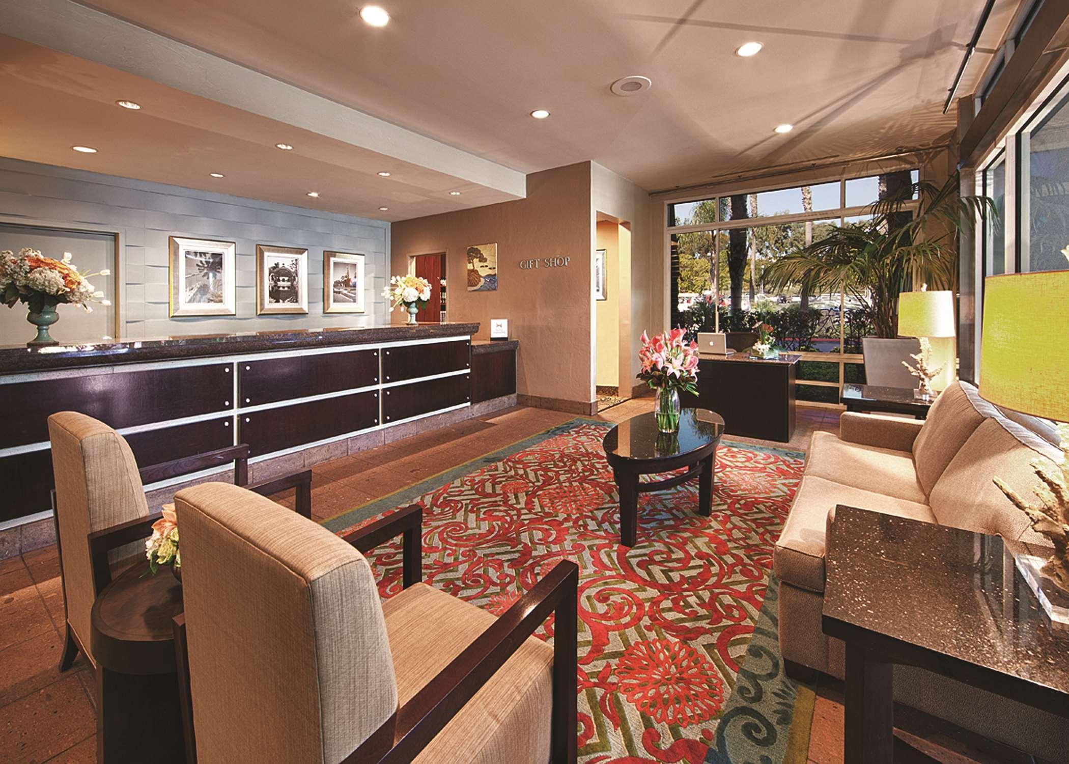 Doubletree By Hilton San Diego Del Mar Exteriör bild