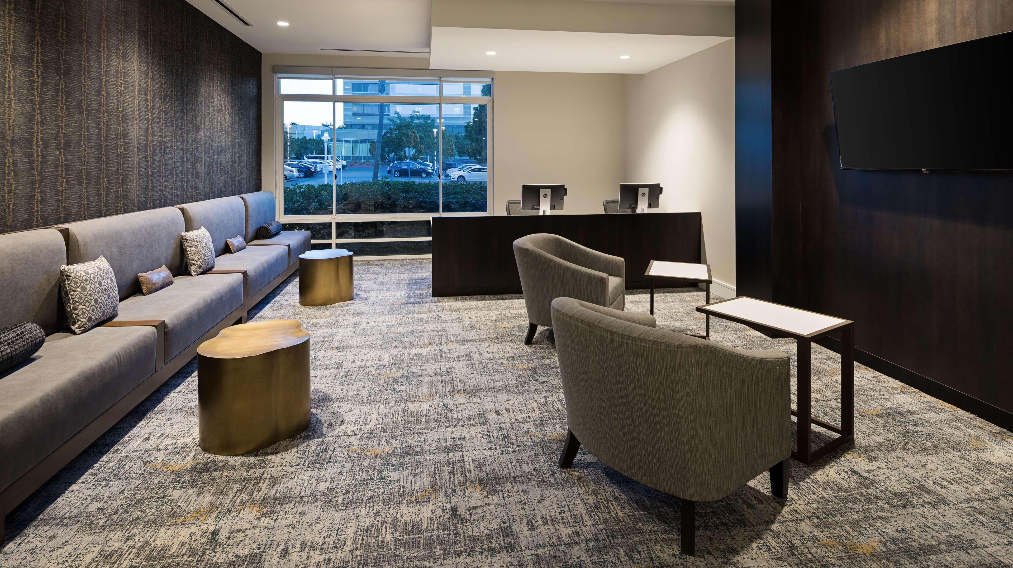 Doubletree By Hilton San Diego Del Mar Exteriör bild